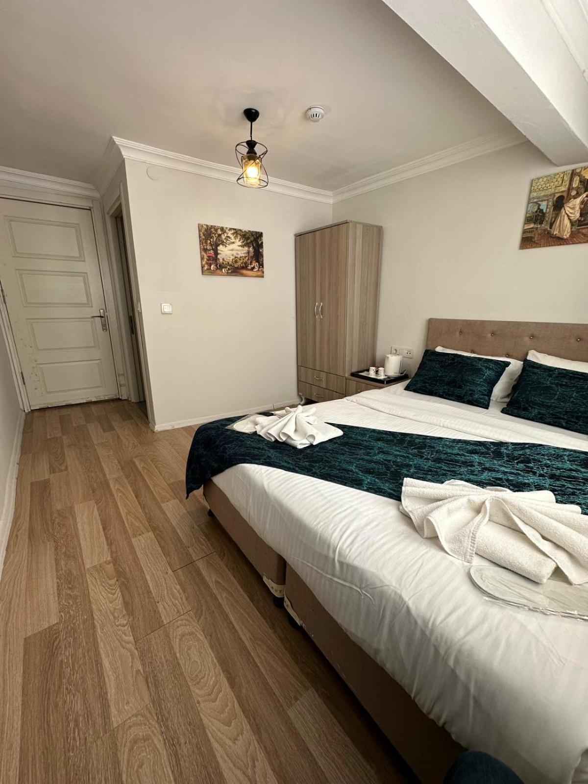 Hotel Estambul Extérieur photo